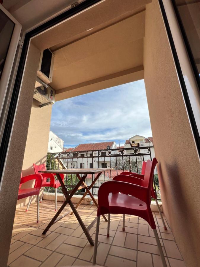 Ksenia Guesthouse Apartments And Studios Budva Exteriör bild