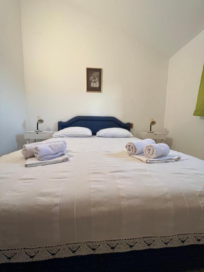 Ksenia Guesthouse Apartments And Studios Budva Exteriör bild